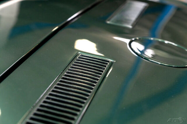 Chevrolet Corvette 1974 image number 31