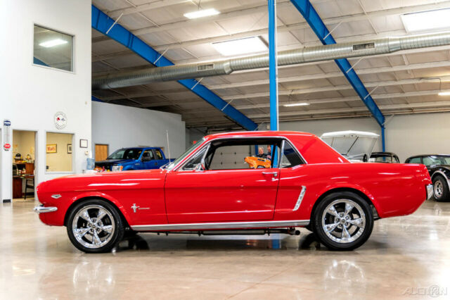 Ford Mustang 1965 image number 28
