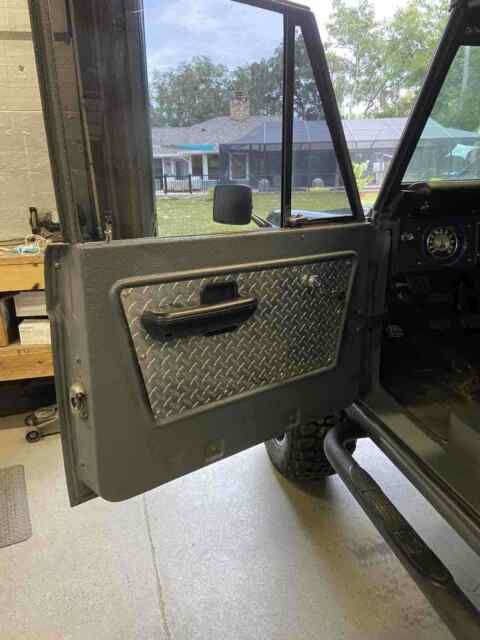 Ford Bronco 1969 image number 26