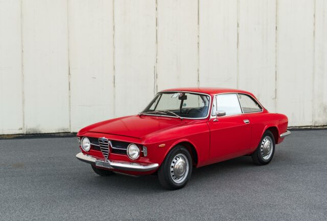 Alfa Romeo GT Junior 1967 image number 2