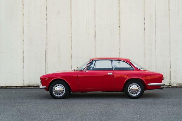 Alfa Romeo GT Junior 1967 image number 3