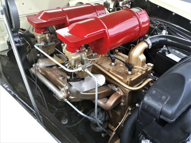 Hudson Hornet 1952 image number 14