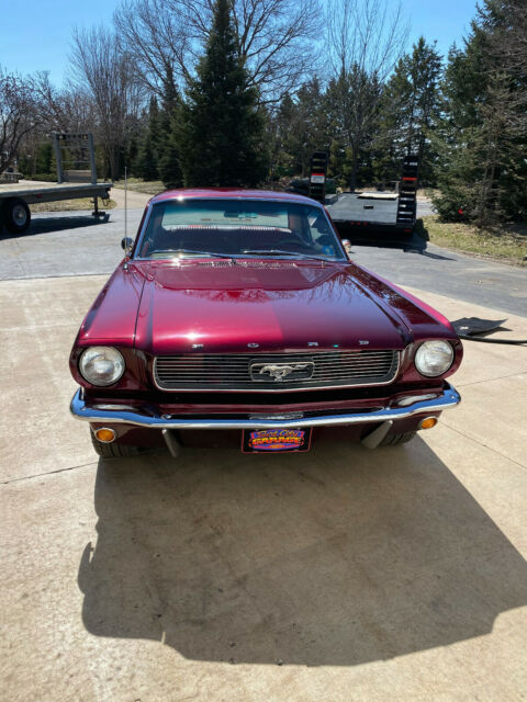 Ford Mustang 1966 image number 15