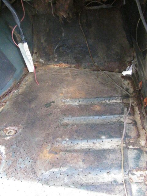 Volvo 1800 1970 image number 37