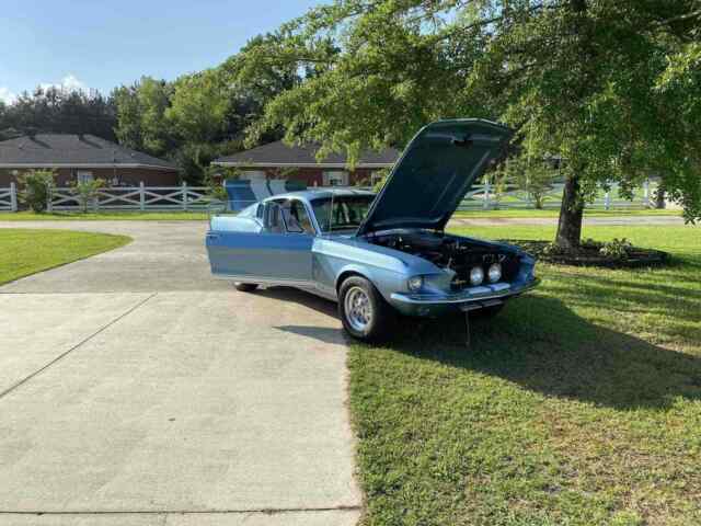 Ford Mustang GT 500 1967 image number 25
