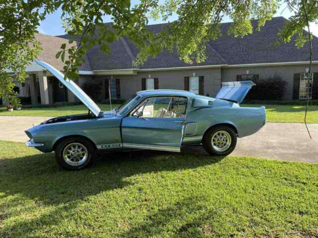 Ford Mustang GT 500 1967 image number 3