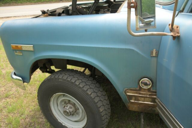 International Harvester 1200D 1970 image number 26