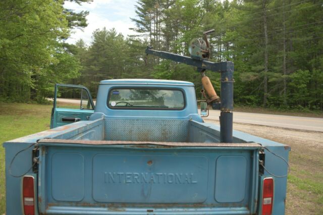International Harvester 1200D 1970 image number 27