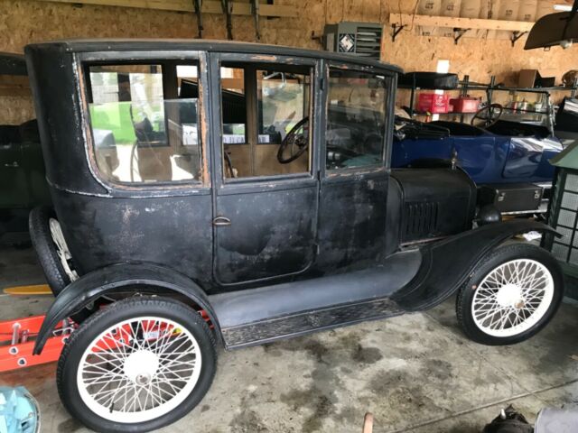 Ford Model T 1921 image number 12