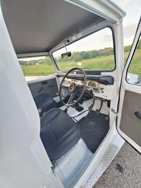 Toyota Land Cruiser 1979 image number 40