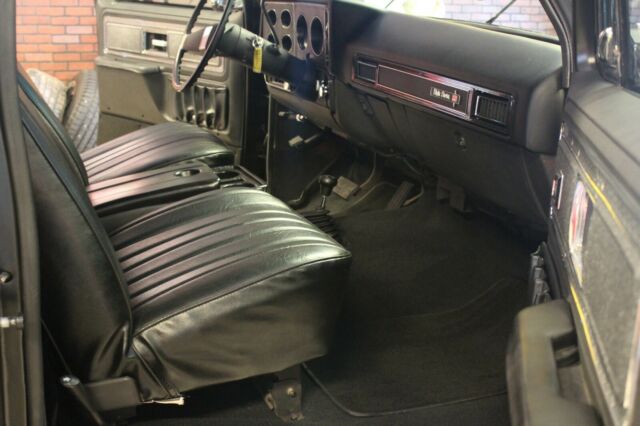GMC Jimmy 1979 image number 7