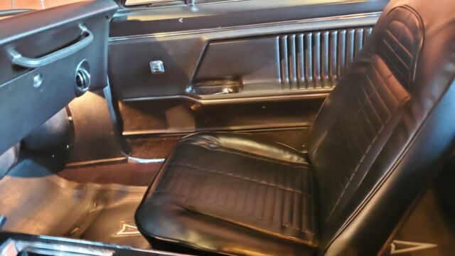 Pontiac Firebird 1967 image number 15