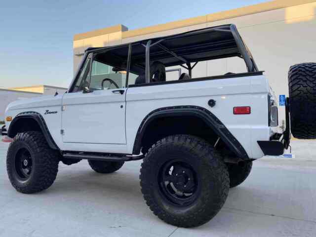 Ford Bronco 1974 image number 15