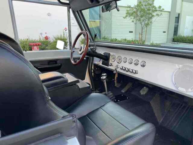 Ford Bronco 1974 image number 21