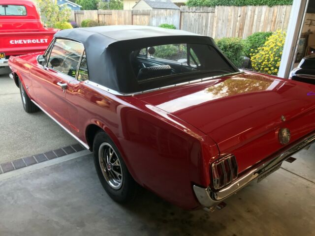 Ford Mustang 1966 image number 15