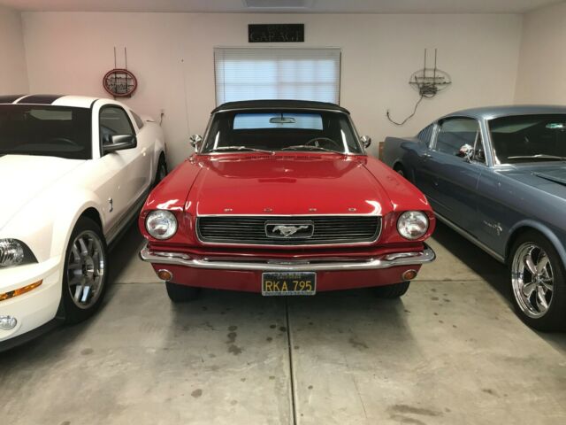 Ford Mustang 1966 image number 24