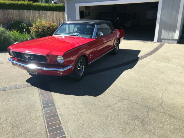 Ford Mustang 1966 image number 39