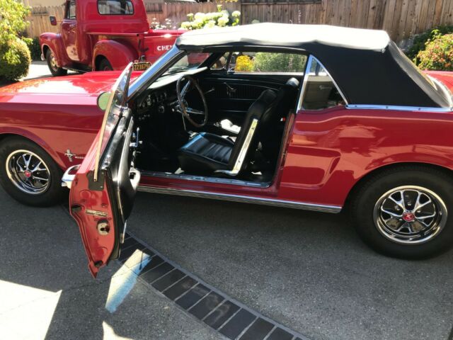 Ford Mustang 1966 image number 7
