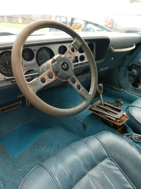Pontiac Firebird 1977 image number 39