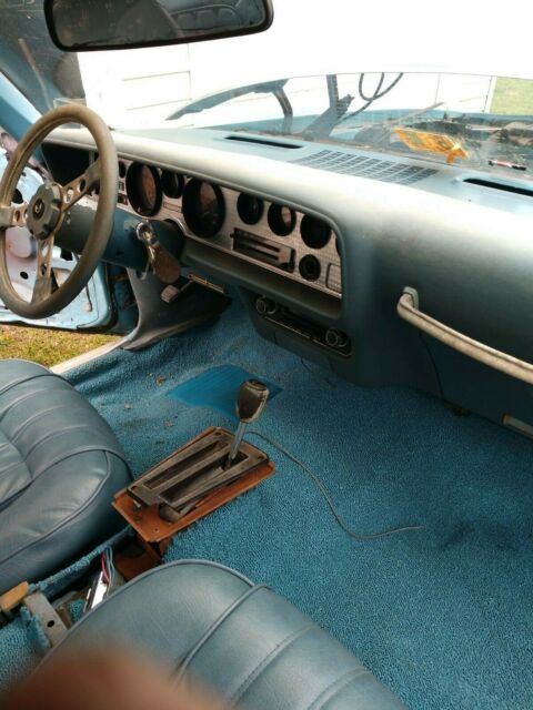 Pontiac Firebird 1977 image number 4