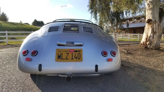 Replica/Kit Makes Outlaw Speedster 1957 image number 9