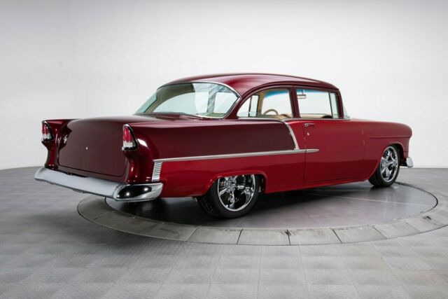 Chevrolet Bel Air/150/210 1955 image number 1