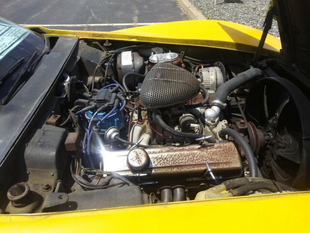 Chevrolet Corvette 1976 image number 31