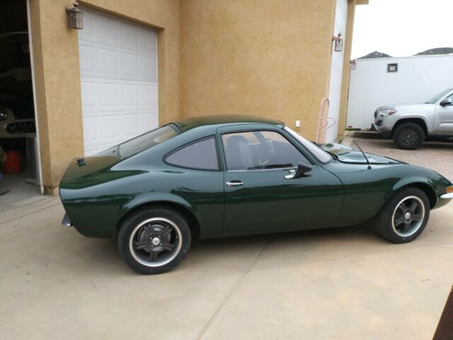 Opel GT 1900 1969 image number 23