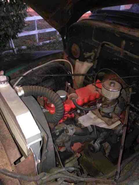 Chevrolet 3600 1950 image number 12