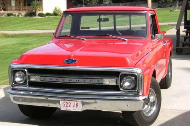 Chevrolet C-10 1970 image number 1