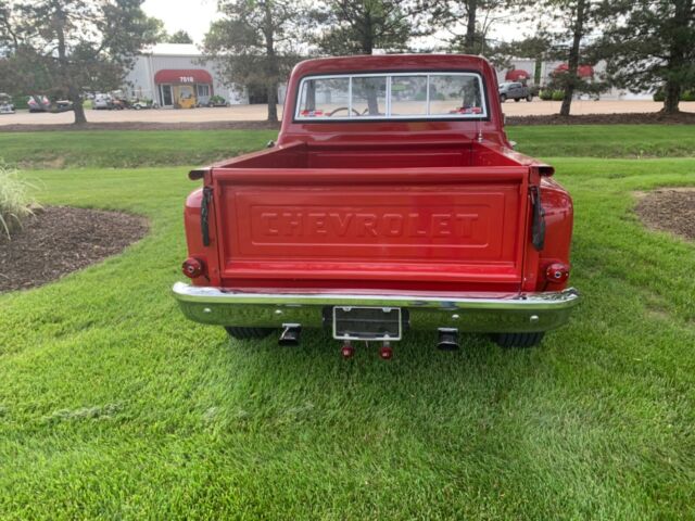 Chevrolet C-10 1970 image number 11