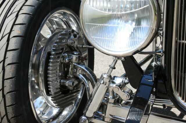 Ford Roadster 1932 image number 6