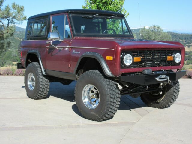 Ford Bronco 1975 image number 12