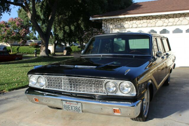 Ford Fairlane 1963 image number 6