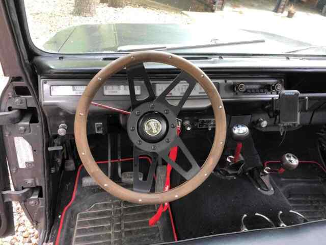 International Scout 1976 image number 21