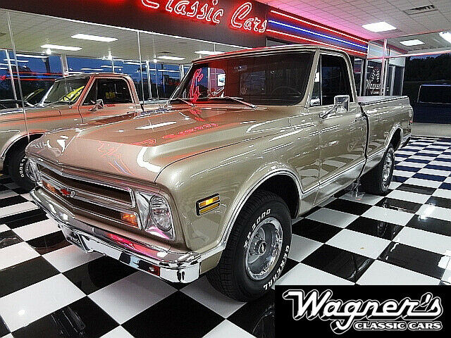 Chevrolet C-10 1968 image number 2
