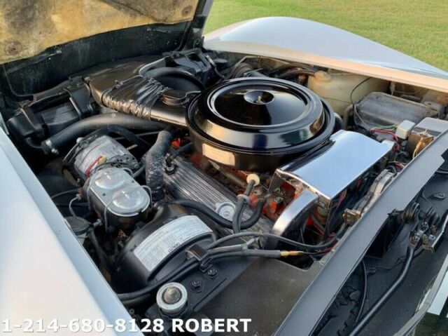 Chevrolet Corvette 1976 image number 33