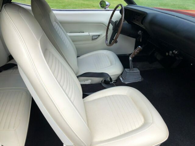 Plymouth Barracuda 1970 image number 8