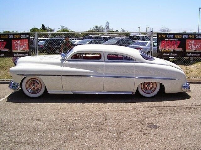 Mercury Coupe 1949 image number 21
