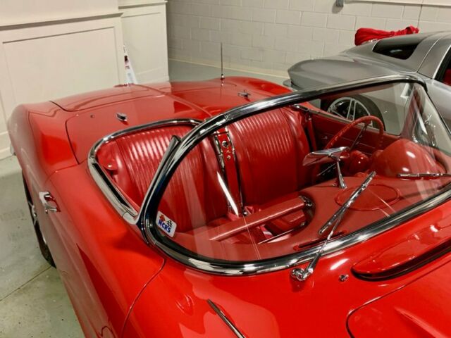 Chevrolet Corvette 1962 image number 35