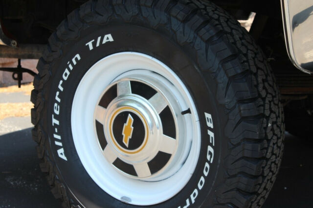 Chevrolet C/K Pickup 3500 1979 image number 11