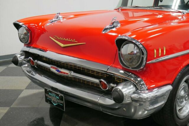 Chevrolet Bel Air/150/210 1957 image number 22