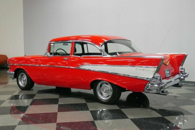 Chevrolet Bel Air/150/210 1957 image number 32