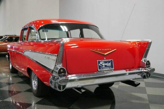 Chevrolet Bel Air/150/210 1957 image number 34