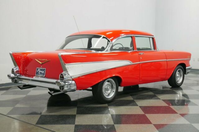 Chevrolet Bel Air/150/210 1957 image number 37