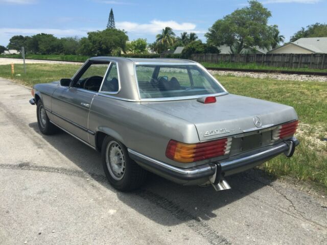 Mercedes-Benz 450SL 1973 image number 7