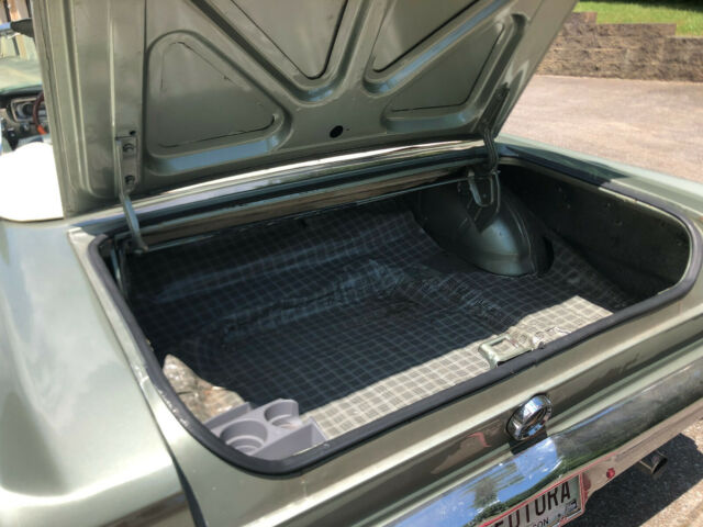 Ford Falcon 1965 image number 16