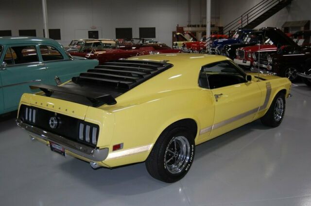 Ford Mustang 1970 image number 35