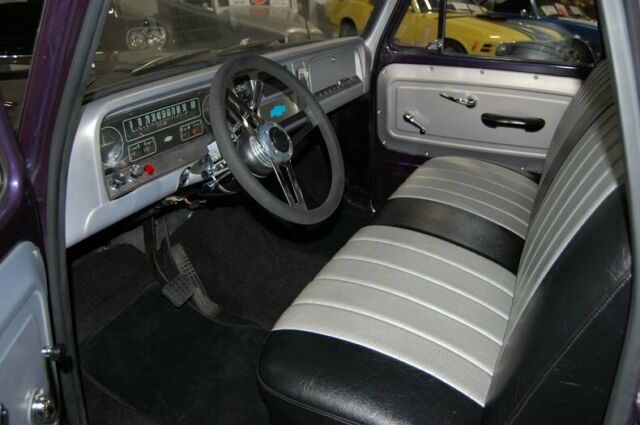 Chevrolet C-10 1965 image number 39
