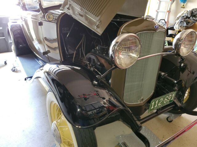 Ford Model B 1932 image number 20